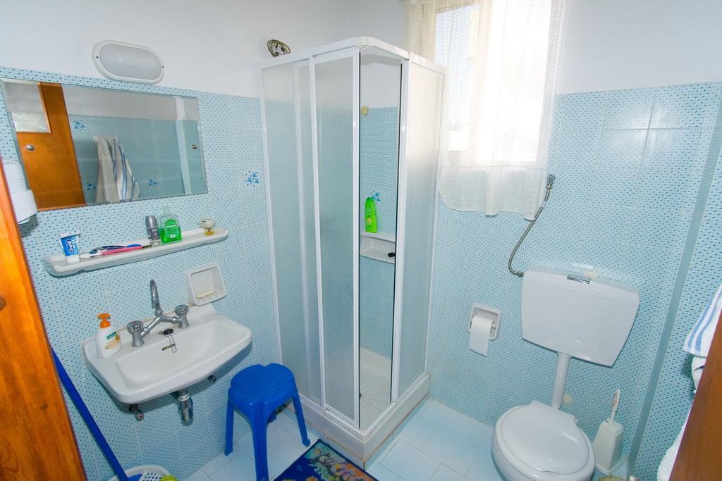 Valkaniotis Apartments Loutra Edipsou  Eksteriør billede